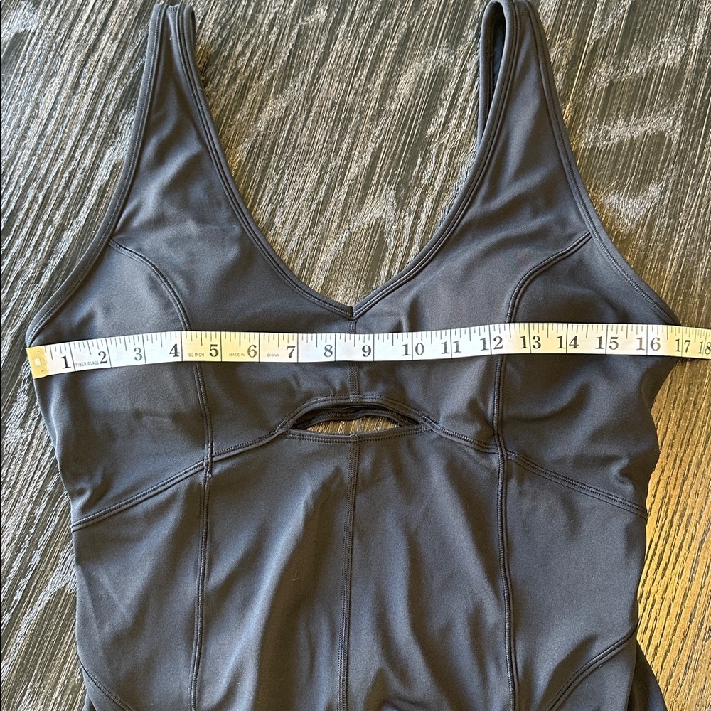 Lululemon Athletica Nulu Get Centered Onesie Jumper Romper in Black, 10 - Picture 7 of 10